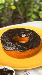 Bolo de Cenoura com Cobertura de Chocolate